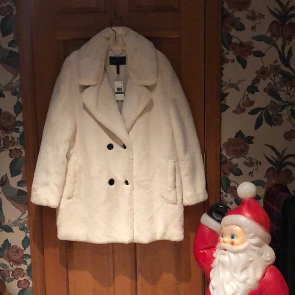 Bcbgmaxazria Faux Fur Coat. Cream - Picture 2 of 8